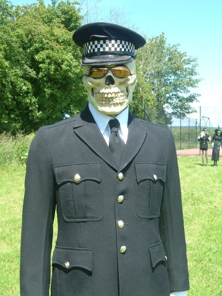 /media/uploads/DavidGilesHitex/titanus.jpg /media/uploads/DavidGilesHitex/titanus.jpg