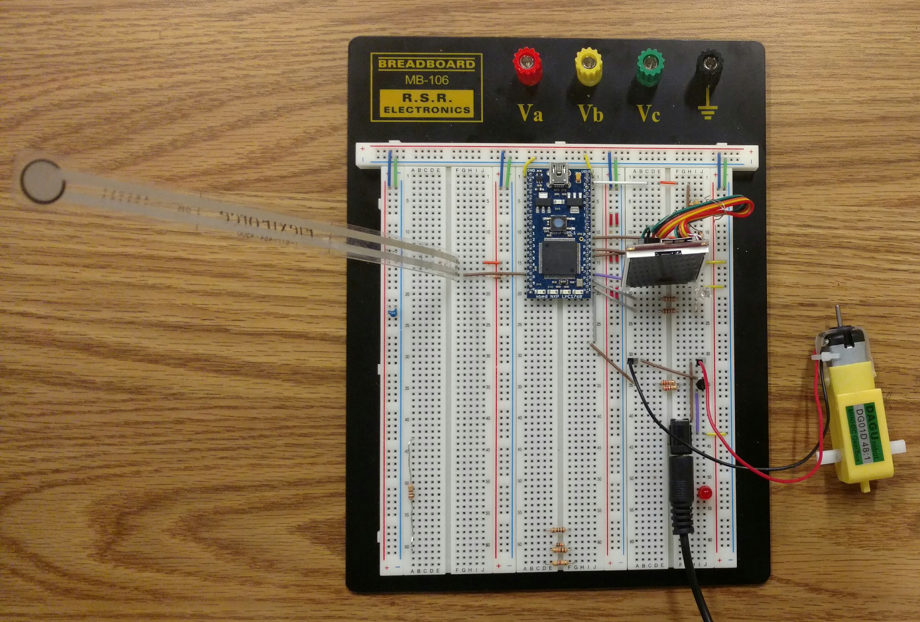 /media/uploads/rahulchoudhury2/breadboard_picture.jpg